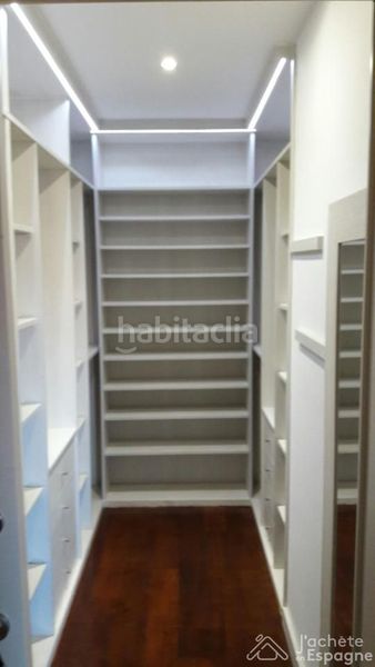 Foto c8e1cb49-2877-4576-ba65-d1ada27b15e7. Triplex avec chauffage parking piscine dans Legazpi Madrid