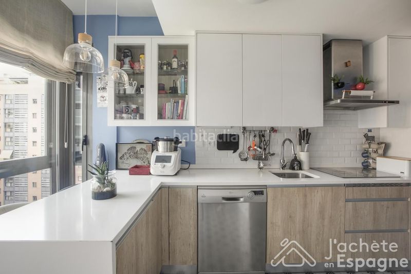 Foto db1c8d20-5b69-4281-8aaf-d94fccd5a754. Triplex avec chauffage parking piscine dans Legazpi Madrid