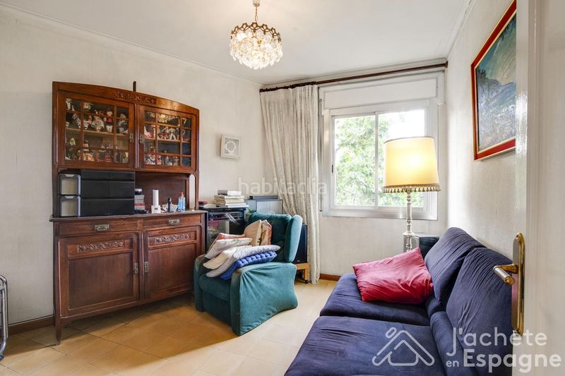 Foto 5f508c9a-938a-41f1-9982-21f2c49e5ca6. Apartament amb calefacció a La Sagrera Barcelona