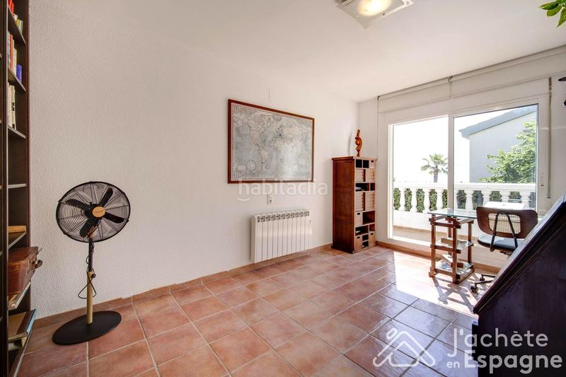 Foto a0309a86-438d-4eb5-8213-868e1ffcc17c. Casa amb aparcament piscina a Costa Norte Vinaròs