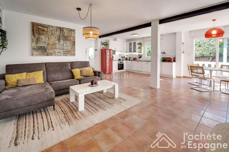 Foto fee29c41-506d-45ff-97b6-0241c7a2f844. Casa amb aparcament piscina a Costa Norte Vinaròs