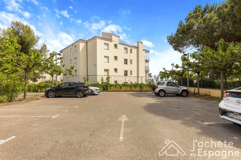 Foto 09f2ccc7-52f4-40e7-9691-0084cab8fb6d. Apartament amb aparcament a Cambrils port Cambrils