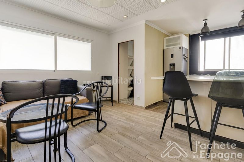 Foto 878f7fe2-b537-4351-9555-59071937a8e3. Apartament a La Creu del Grau Valencia