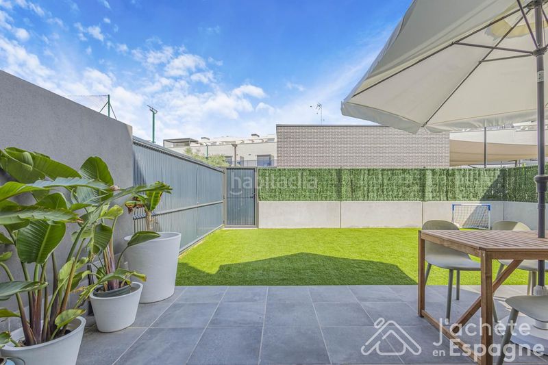 Foto 830831d7-8d84-4acb-a249-12195881d872. Casa amb piscina a Centro Mutxamel