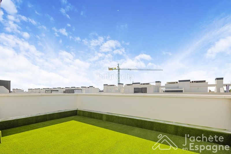 Foto f20f7bfd-4f8d-46f9-9a15-2992d061ff05. Casa amb piscina a Centro Mutxamel