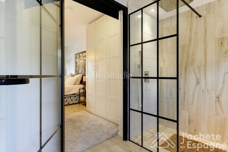 Foto abac5358-baa9-4852-9fa9-21a376a95350. Casa amb piscina a Riba - roja de Túria