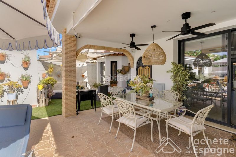Foto e18d61b2-7996-4238-bdd5-5b997688ebdf. Casa amb piscina a Riba - roja de Túria