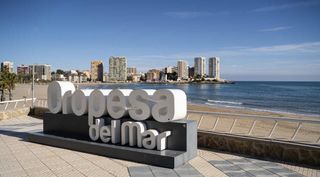 Etagenwohnung  Passeig marítim del mediterrani. Encantador apartamento en primera línea