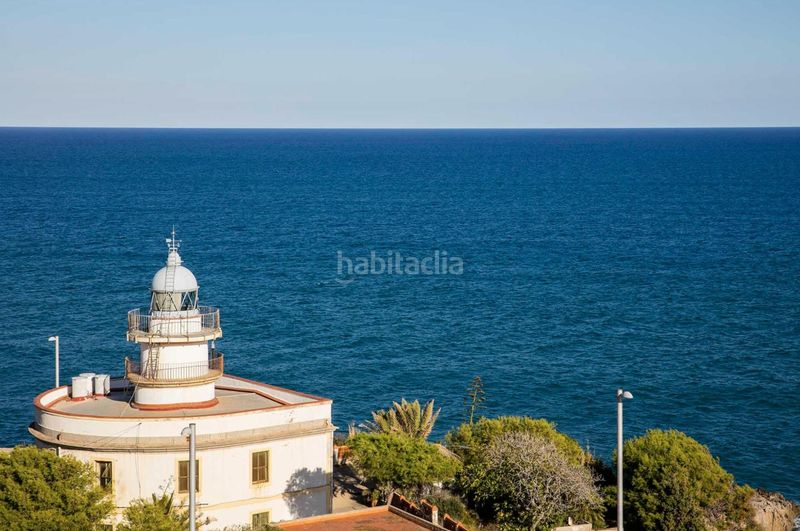 Foto c3ec05a9-3b82-4dd6-a2b1-6e75865d9353. Pis a Balneario Oropesa del Mar