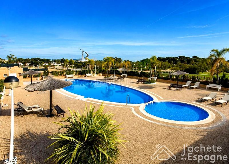 Foto 84dfce4b-63ad-4d6c-8d93-8fc62f01b866. Pis amb aparcament piscina a Jardines del Mar Oropesa del Mar