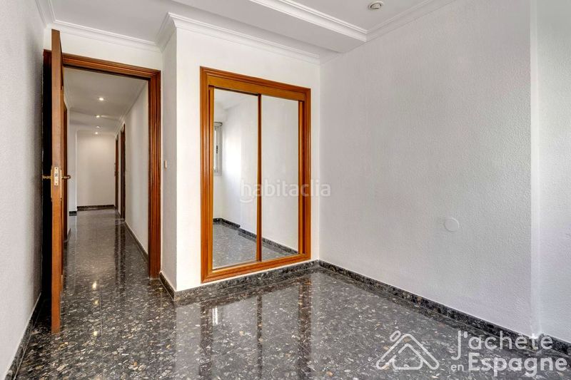 Foto 4d22b89a-dae0-4a84-8de5-4d7d17d1073a. Pis a La Raïosa Valencia