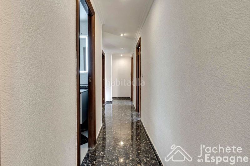 Foto e0f30a7d-1678-4daa-a352-3bf07a3c5e88. Pis a La Raïosa Valencia