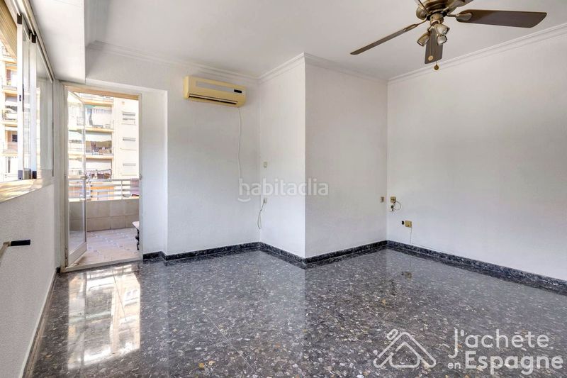 Foto ec91412e-4cc3-4b07-8c41-89d137b1652c. Pis a La Raïosa Valencia