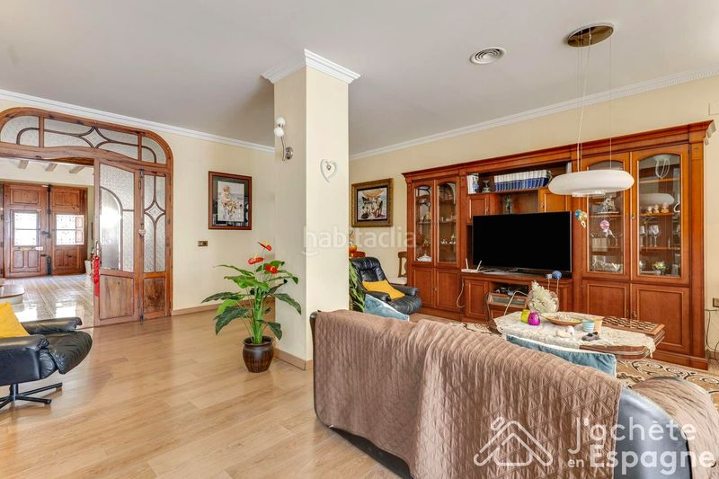Foto f94a0494-812d-454b-8bcc-bfdfe44470a3. Casa a Alcácer