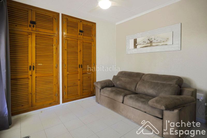 Foto a2b5dbb6-97c8-49db-a03b-5f22fd5d15c7. Casa amb aparcament piscina a Zona Carrefour - Urbanizaciones Torrevieja