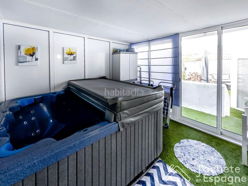 Foto e3d652a9-72bb-422b-b804-63e869cf88bc. Tríplex amb aparcament piscina a Las Atalayas-Urmi-Cerro Mar Peñíscola