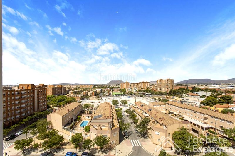 Foto dc6a48a5-3d0e-428a-b4bf-9be9e5800ad3. Pis a Virgen del Remedio - Parque Lo Morant Alicante