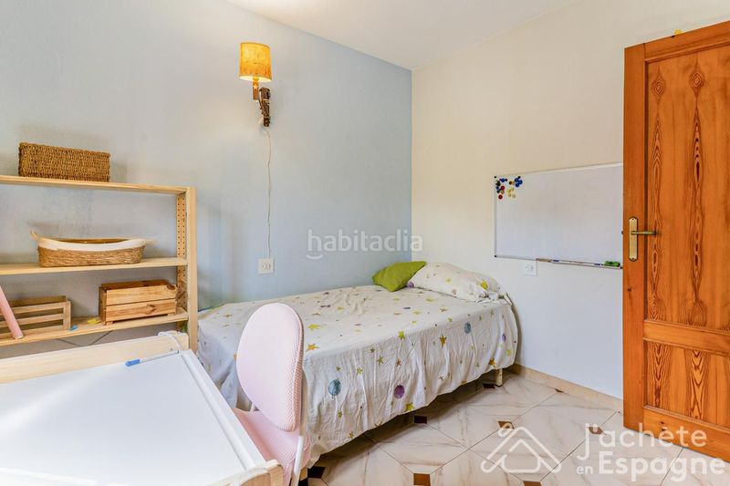 Foto 4006c99b-9cc0-4dc9-9d73-288d34a86a5b. Maison avec parking piscine dans Los Pinares-La Masia Bétera