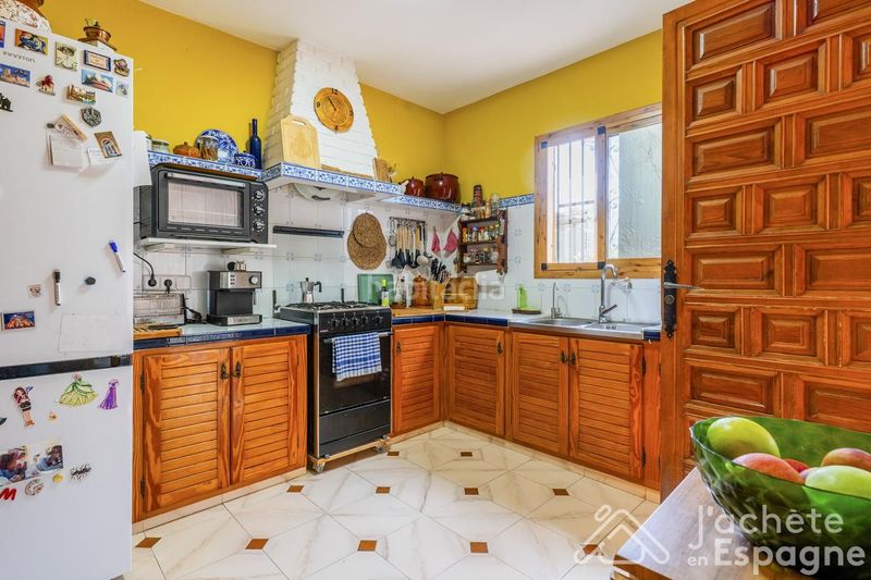 Foto e2ddd955-3844-45c5-a066-737e624e6af3. Maison avec parking piscine dans Los Pinares-La Masia Bétera