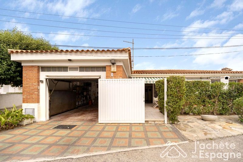 Foto 5ab875ce-9f1a-418f-b377-7876568d3aa6. Casa amb calefacció aparcament a Costa Norte Vinaròs