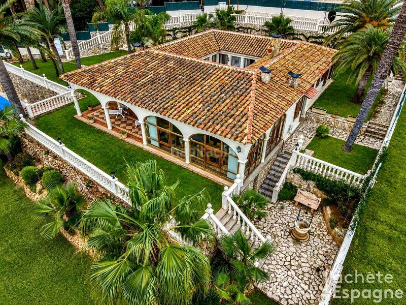 Foto 7750d385-934b-49a3-8a63-a31e4e6016e8. Casa amb aparcament piscina a Alcossebre