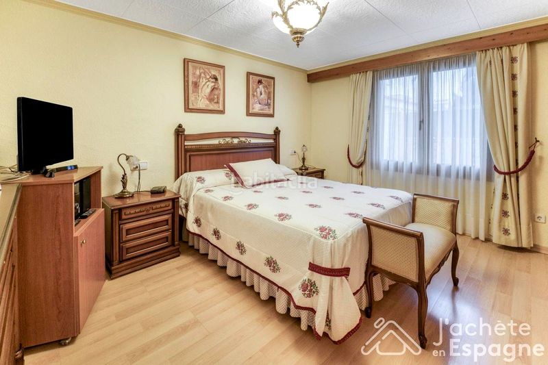 Foto ea167d84-9381-4f3e-a97c-a748fbbd0ff5. Casa amb aparcament piscina a Alcossebre