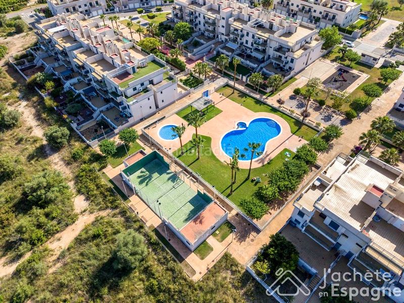 Foto 023dc9cf-1261-4fc1-bcce-cf60ac7df89b. Apartament amb aparcament piscina a San Jorge