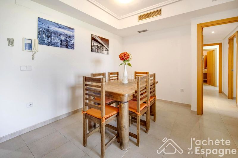 Foto b4f812e1-23c0-4220-b023-10700f3469f4. Apartament amb aparcament piscina a San Jorge