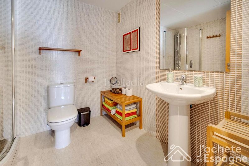 Foto de1d4fff-4e7b-422d-9ece-e7ebde74aea4. Apartament amb aparcament piscina a San Jorge