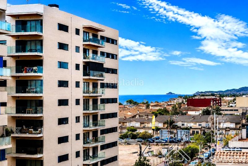Foto a9945153-8b13-4c48-b03d-bf0268d92c1d. Àtic amb calefacció a Casco Urbano Vinaròs