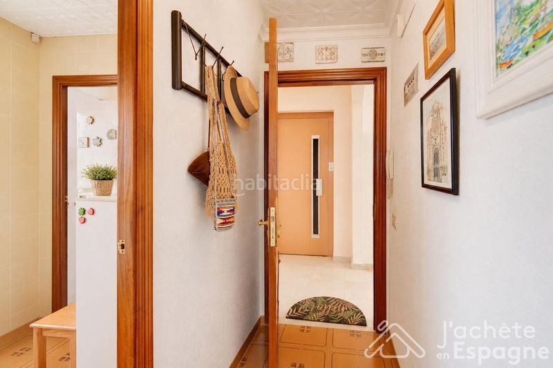 Foto e4b06aa8-eeee-4ea2-94c3-361544f22675. Àtic amb calefacció a Casco Urbano Vinaròs