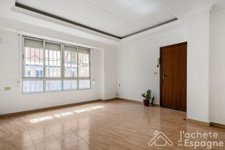 Ground floor  Calle del cardenal martí. Piso en venta en algemesi