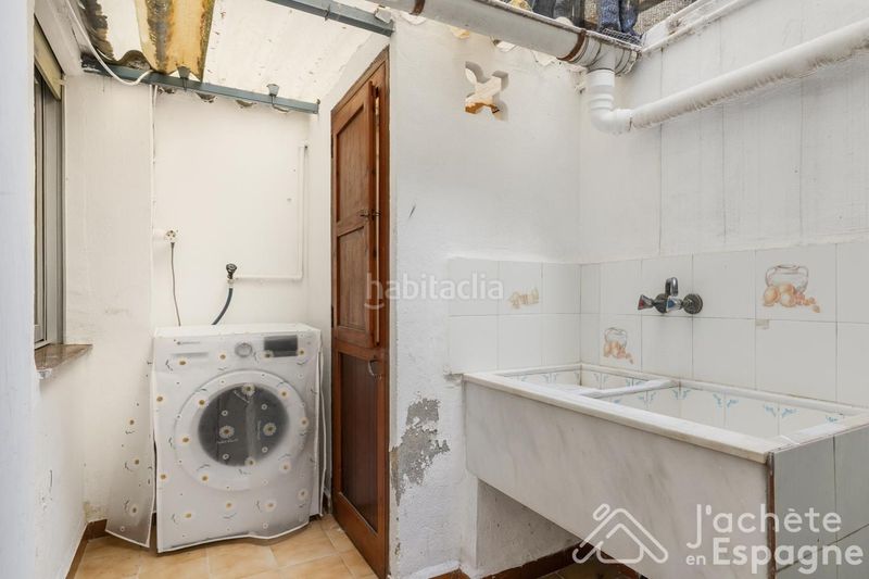 Foto ae6176f9-6f10-46a4-8ebe-6812de5f2e71. Erdgeschoss in Algemesí