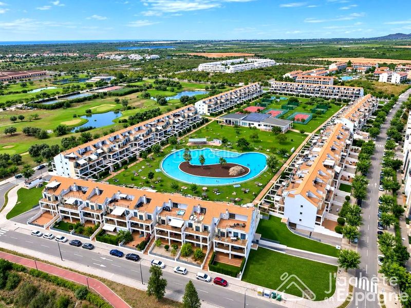 Foto b78f9b3a-4771-41db-b8ac-d0531183f3bc. Duplex con parcheggio piscina in San Jorge