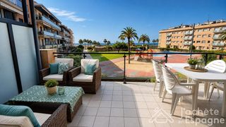 Dúplex  Calle de rafael casanova. Dúplex con vistas al mar en cubelles
