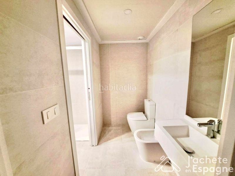 Foto c35b1d62-eb54-44f1-a40d-13d04de79ca1. Pis amb aparcament piscina a Casco Urbano Vinaròs