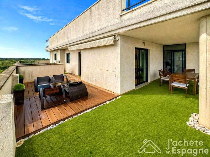 Foto 9016d8d9-5bd2-442d-9126-8d496af5338b. Duplex con parcheggio piscina in San Jorge