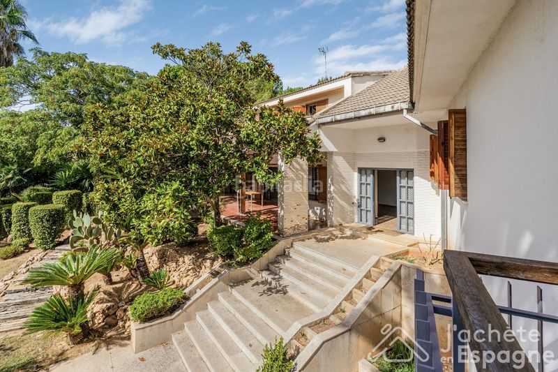 Foto d9539221-eb82-4006-bd30-34ac3cfb8164. Casa amb aparcament piscina a El Bosque Chiva