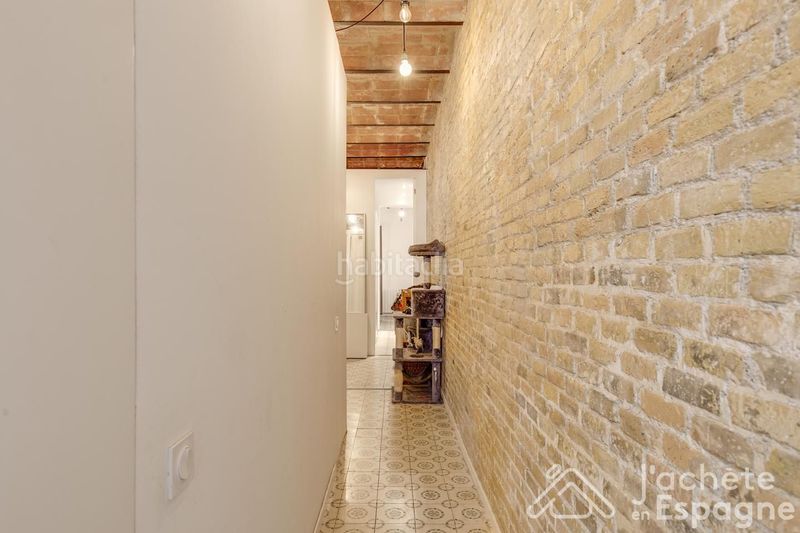 Foto d2ce92ad-1fb1-417a-9674-8fff23b5d060. Apartament a El Poble Sec - Parc de Montjuïc Barcelona