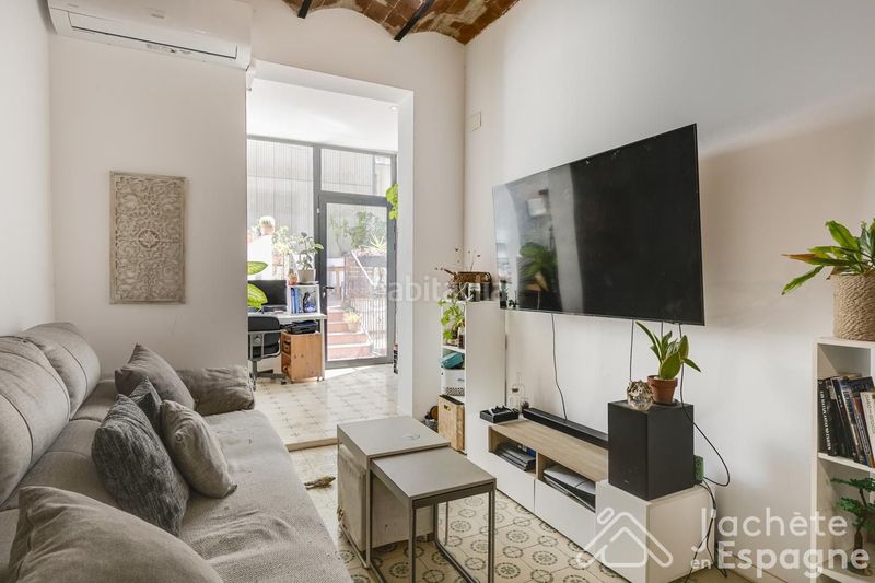 Foto f68256fa-0ac3-493d-aa45-19452f4f5571. Apartament a El Poble Sec - Parc de Montjuïc Barcelona