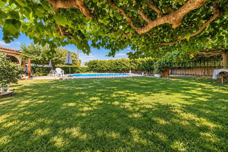 Foto 5222b992-7863-42c0-81fe-778ad0035601. Casa amb aparcament piscina a Costa Norte Vinaròs