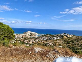 Terreno residencial en Avenida Grecia