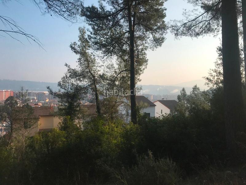 Foto 8d636247-c5ef-41e6-8953-f10c53601df2. Terreno residencial en carrer del montsià 18 en Sant Andreu de la Barca