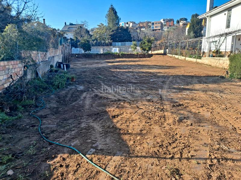 Foto c2d42441-b785-49d9-abc3-759ec0b61034. Wohngrundstück in Sant Esteve Sesrovires