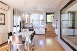 Chalet in Sant Esteve Sesrovires