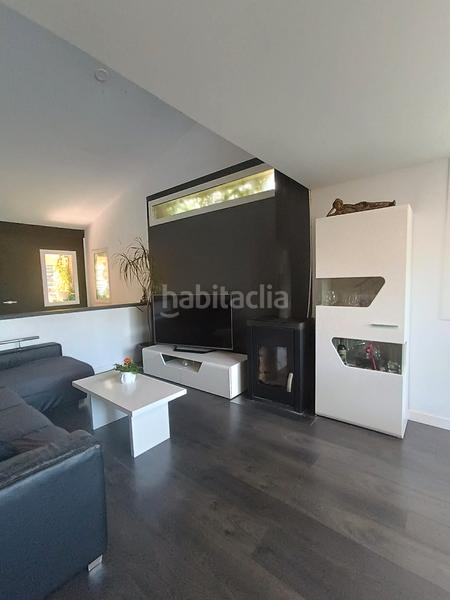 Foto 087e94eb-da58-455d-a5ac-6b66670e89c4. Casa amb calefacció a Castellví de Rosanes