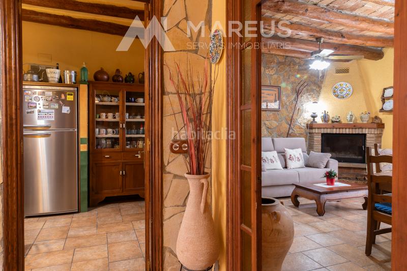 Foto cdf4a6b5-099f-4fb1-ad06-c1ef0ecdba27. Casa adosada en Torrelavit