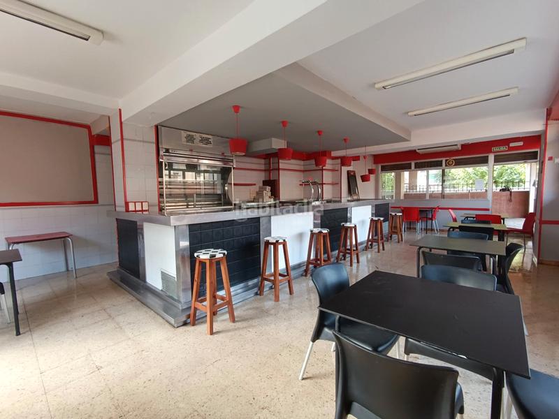 Foto b676c51a-22f1-4135-82c6-b13cfc3c7408. Local commercial dans Martorell