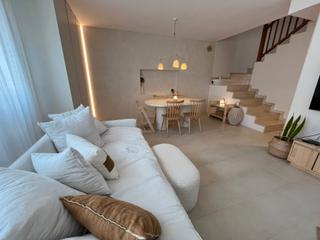 Semi detached house in Estadi-Santa Anna