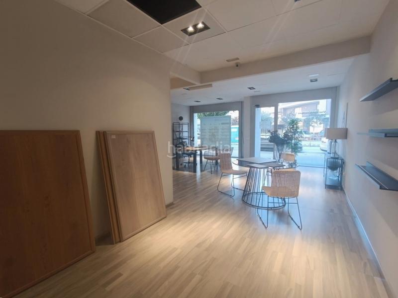 Foto 9a3c4280-ed12-48e2-81cc-138bf0382bb5. Alquiler local comercial en Martorell